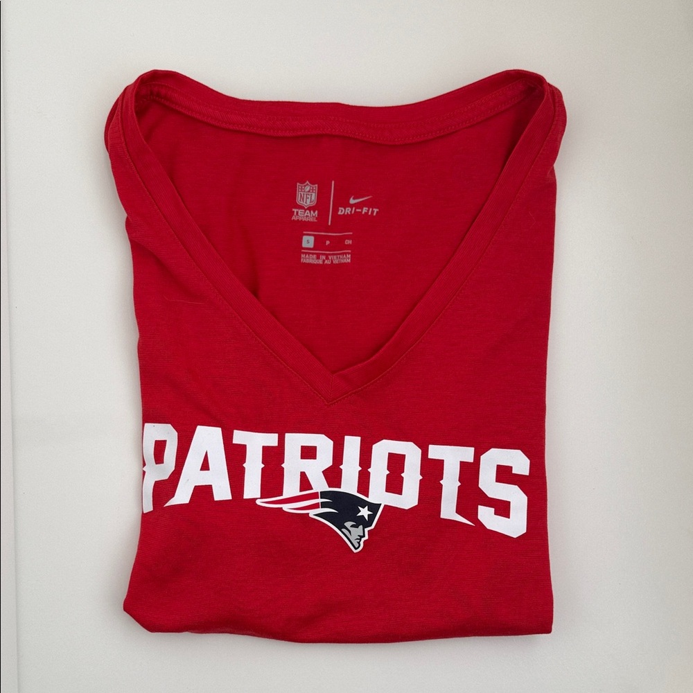 Nike Red New England Patriots NFL V-Neck Tee
